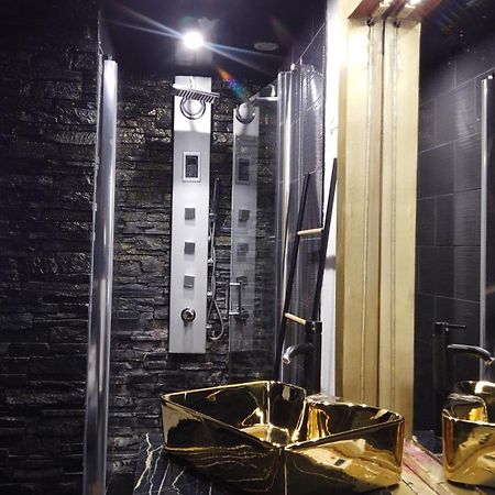 Vila #Bbsh Goussainville  Exteriér fotografie
